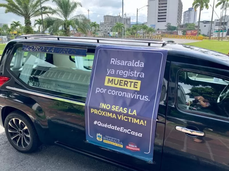 El carro fúnebre del coronavirus