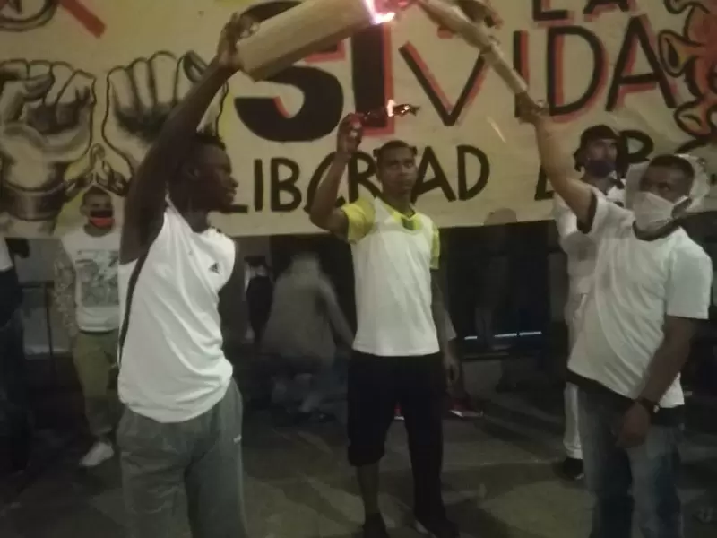 Cacerolazo en cárcel de Cómbita