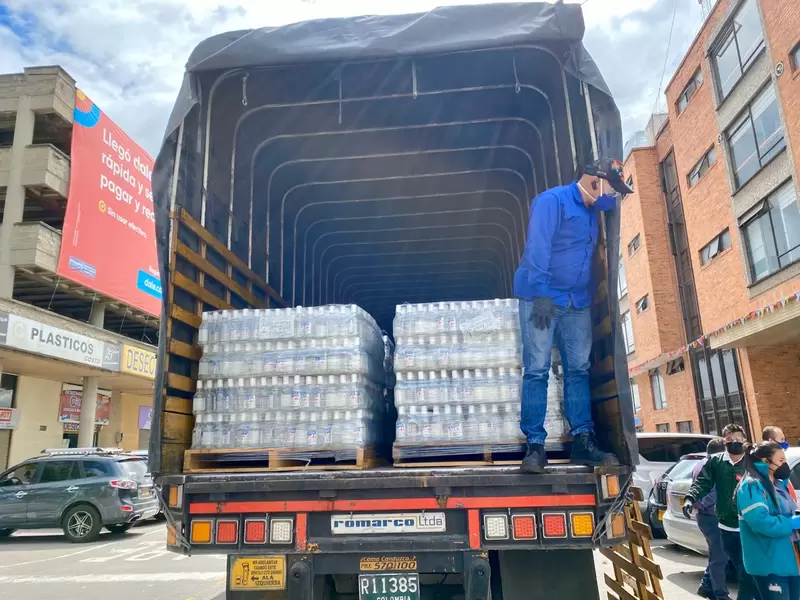 Cundinamarca donó alcohol y gel antibacterial a Corabastos