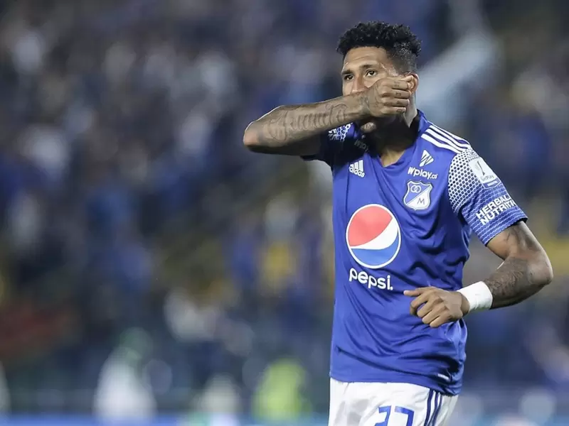 José Guillermo Ortiz como delantero de Millonarios José Guillermo Ortiz como delantero de Millonarios