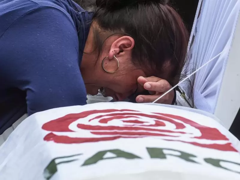 Imagen de uno de los funerales por un exguerrillero asesinado
