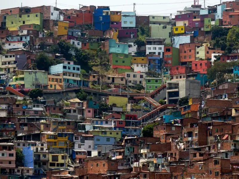 Comuna 13 de Medellín. Comuna 13 de Medellín.