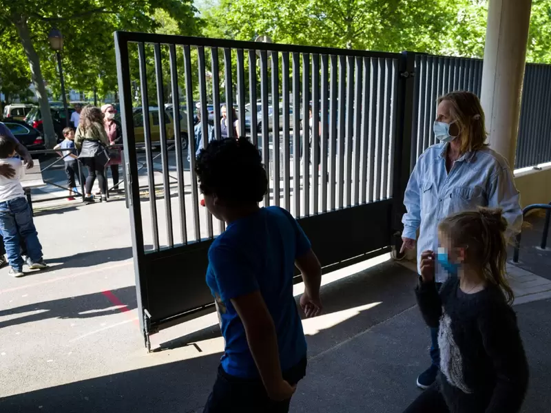 Coronavirus en Francia / Regreso de niños a los colegios