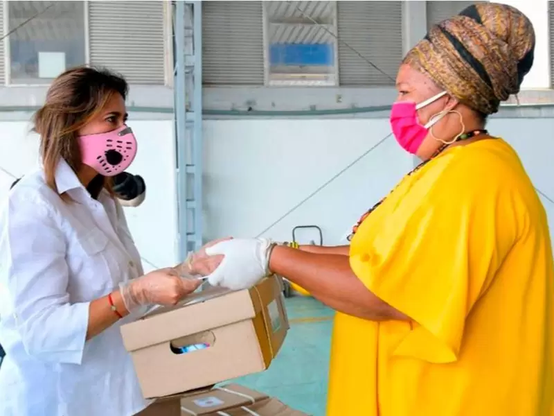 Primera Dama entrega ayudas en San Andrés