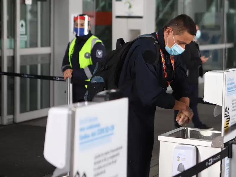 Aeropuerto El Dorado en tiempos de coronavirus en Colombia