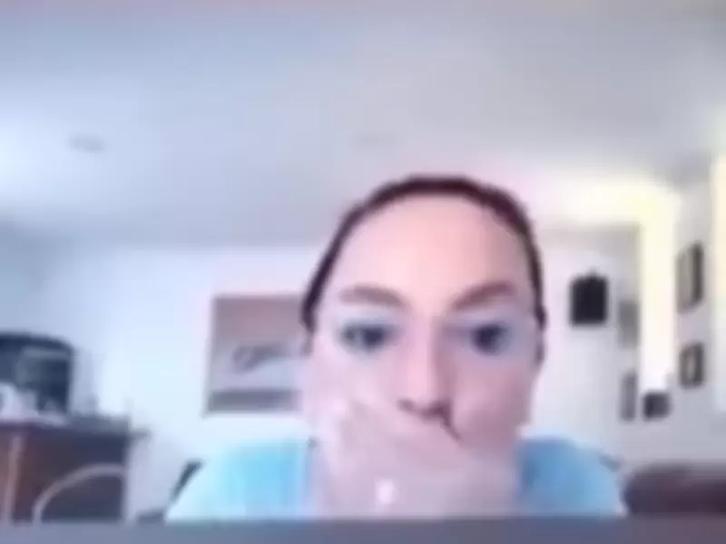 Profesora insulta a sus alumnos Profesora insulta a sus alumnos