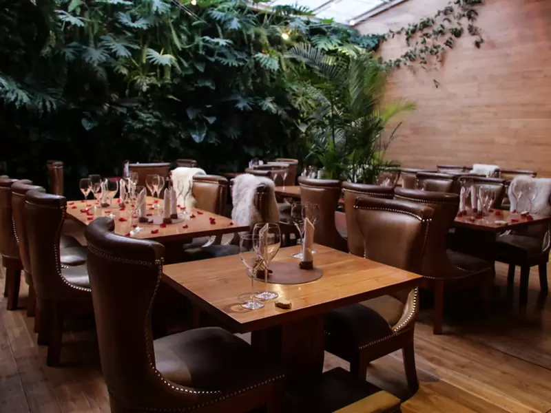 Cuarentena en Colombia / Restaurantes vacíos en Colombia