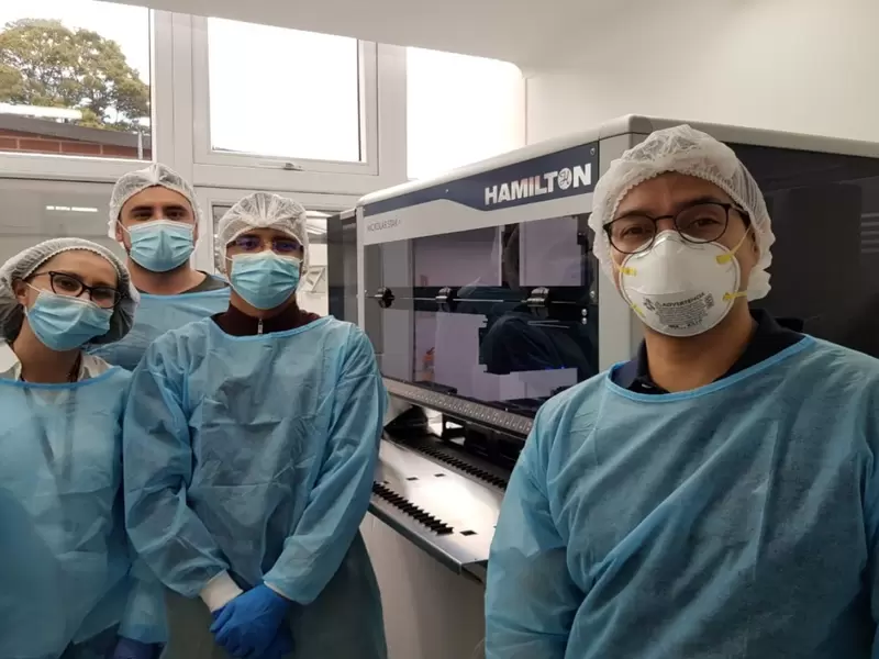 Robot de coronavirus Robot de coronavirus