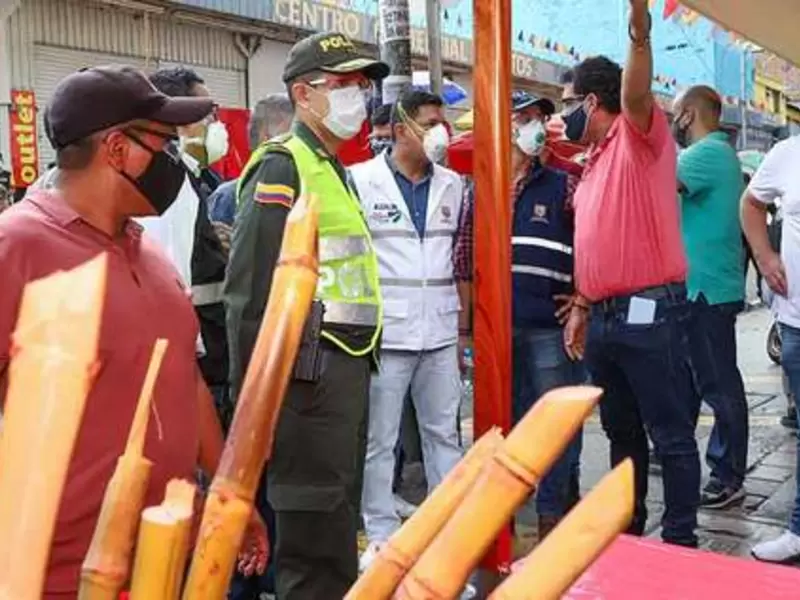 El alcalde de Cali, se reunió con los comerciantes del centro de la ciudad, para la reapertura de este sector desde el 1 de junio.