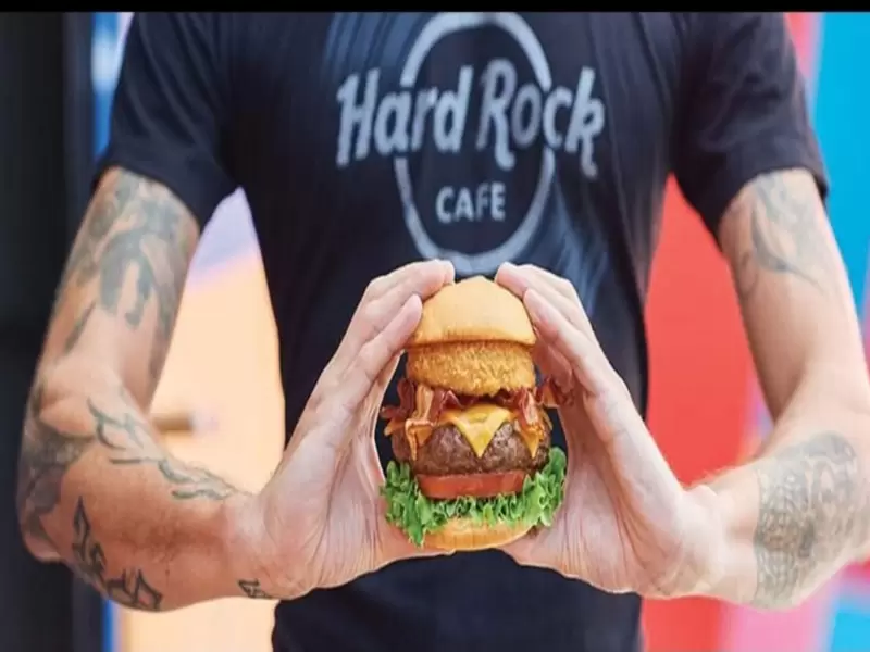 Hard Rock Cafe cierra sus puertas al público tras 20 años de servicio