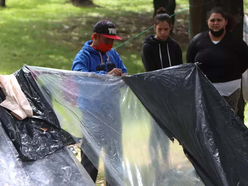 Migrantes venezolanos – crisis humanitaria en Bogotá – campamento de migrantes en Autopistas Norte