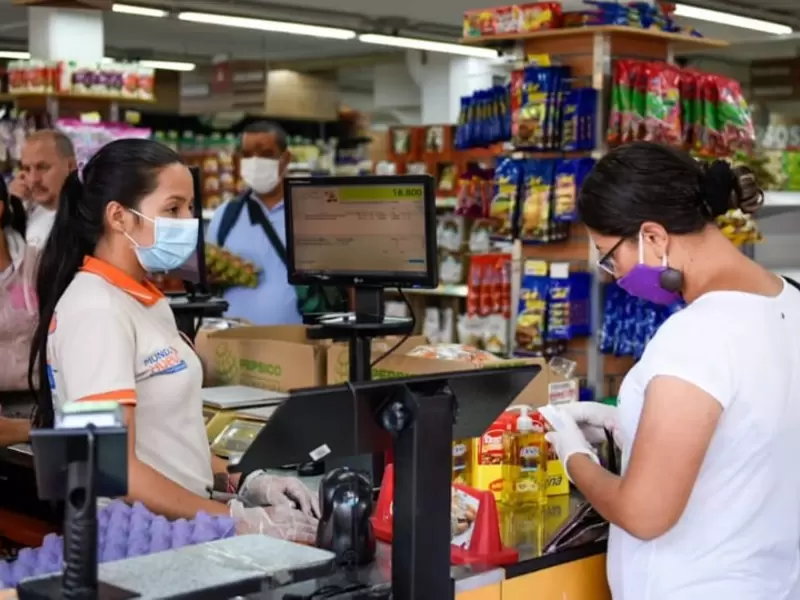 Los comerciantes han justificado que el incremento del precio de los productos, se debe a la terminación de ofertas y promociones