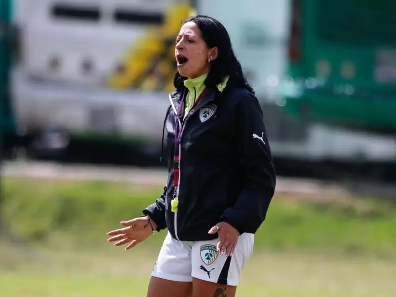 Sandra Salamanca, directora técnica del fútbol colombiano Sandra Salamanca, directora técnica del fútbol colombiano