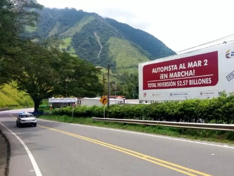 Archivo Autopista al Mar 2.