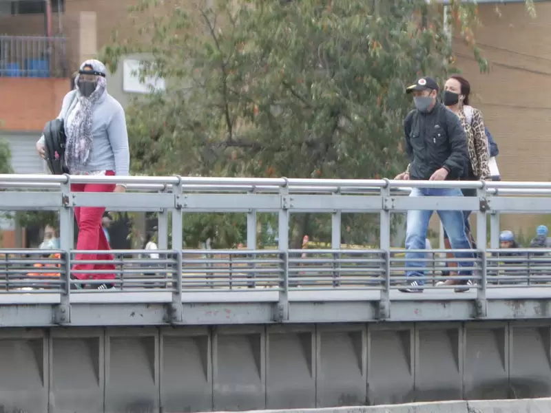 Nueva normalidad en Transmilenio / Transporte público en tiempos de coronavirus