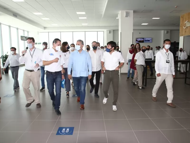 El presidente inspeccionó los protocolos y avances del Cortissoz.