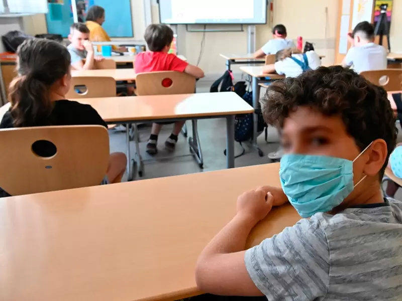 Regreso de niños a colegios / coronavirus