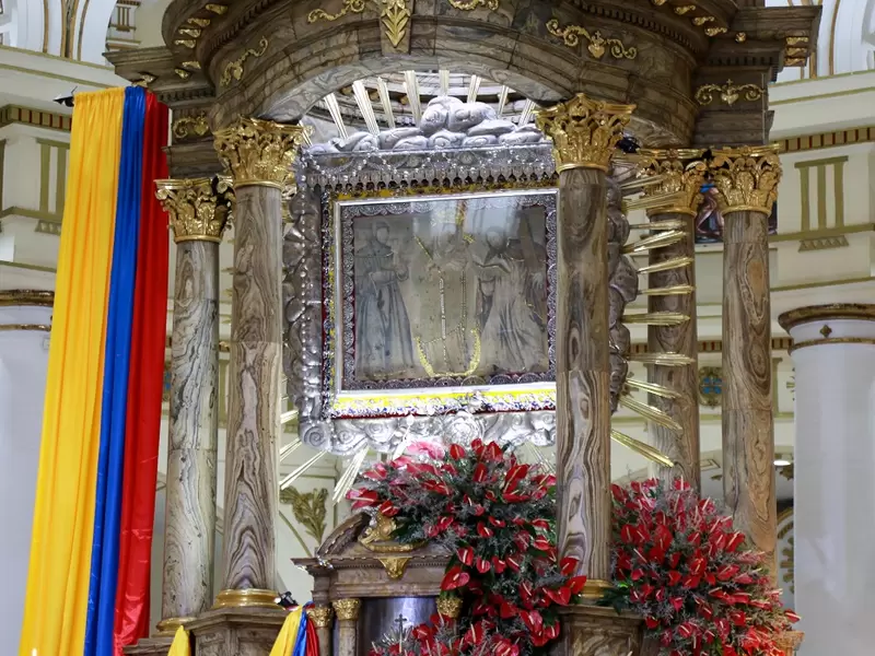 Trino, twitter, Virgen, Chiquinquirá, Presidente, Obispos