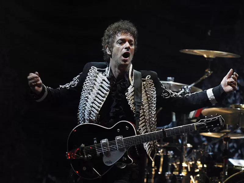 GUSTAVO CERATI GUSTAVO CERATI