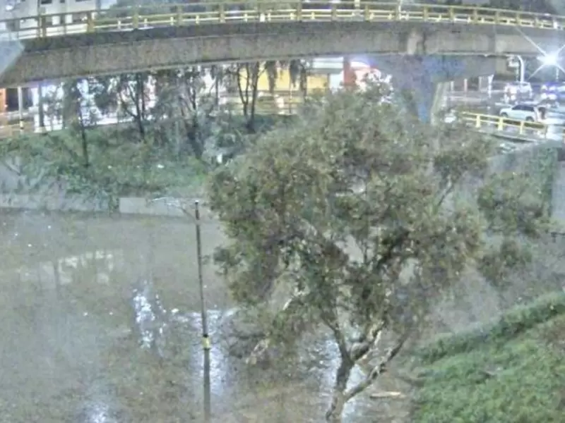Fuertes lluvias en Medellín Fuertes lluvias en Medellín