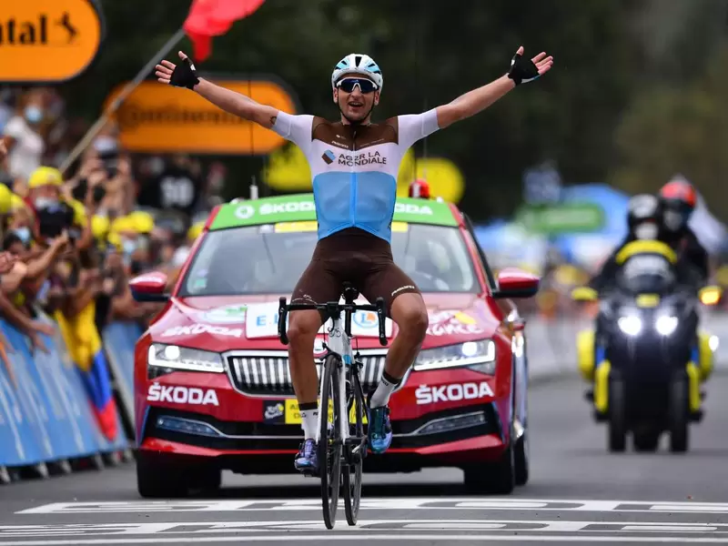 Nans Peters, ganador de la octava etapa del Tour de Francia. Nans Peters, ganador de la octava etapa del Tour de Francia.