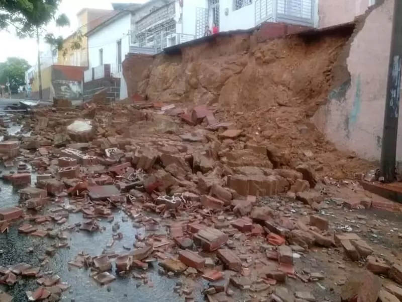 Deslizamiento de tierra en el barrio La Cabrera en Cúcuta