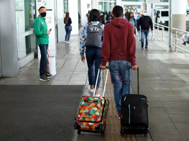 Controles en el Aeropuerto El Dorado