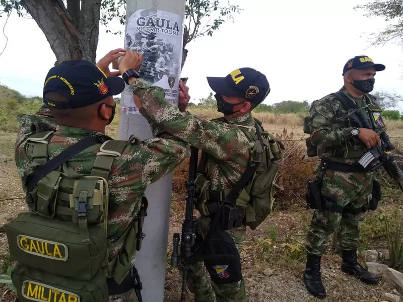 Los militares llegaron hasta la ‘segunda’ del departamento con la difusión “Yo no Pago, yo denuncio”.
