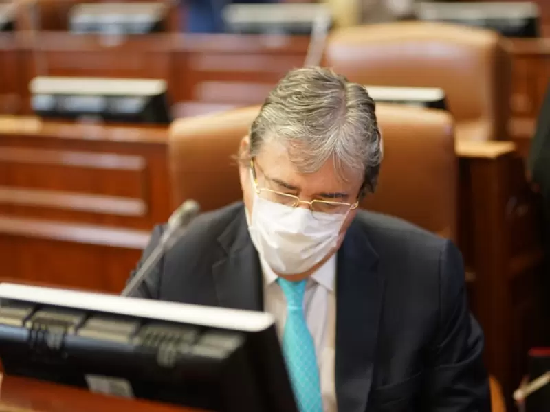 Debate de moción de censura a MinDefensa Carlos Holmes.
