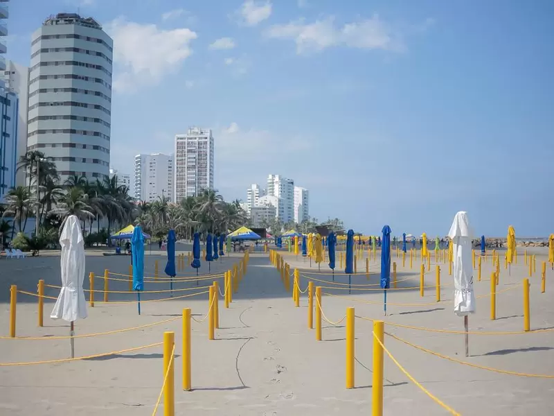 Habilitan nuevo sector de playas en Cartagena, ampliando la capacidad para propios y turistas