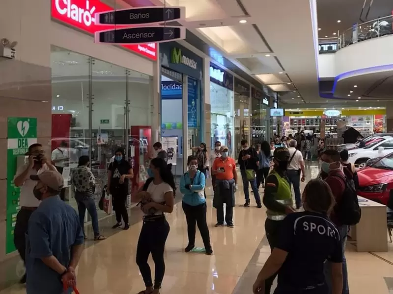 En octubre, un 24% de los comerciantes del país lograron incrementar su volumen de ventas y el 46% reportó disminución
