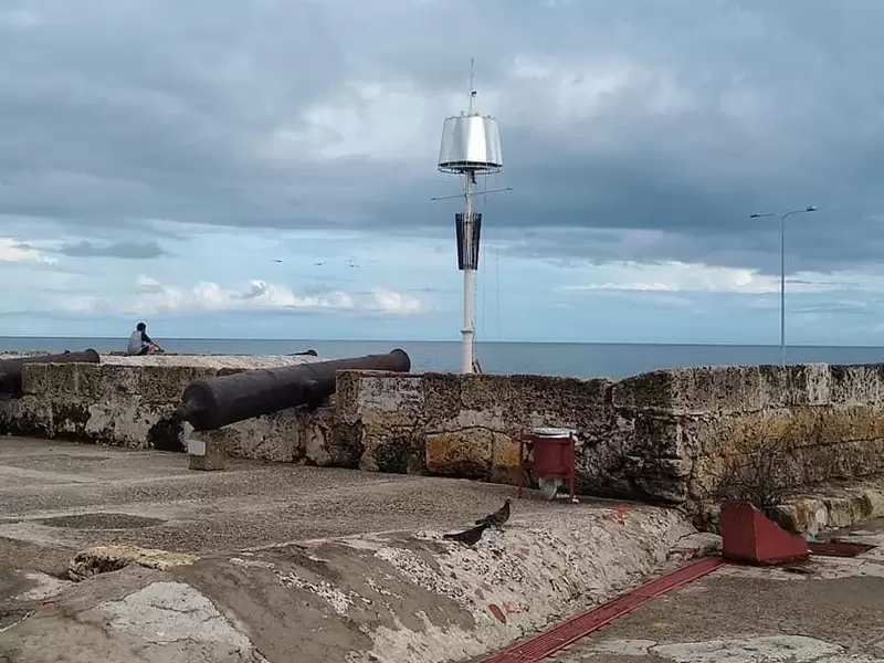 Con acciones jurídicas buscan nulidad de licencia que permitió instalación de una antena en el centro de Cartagena