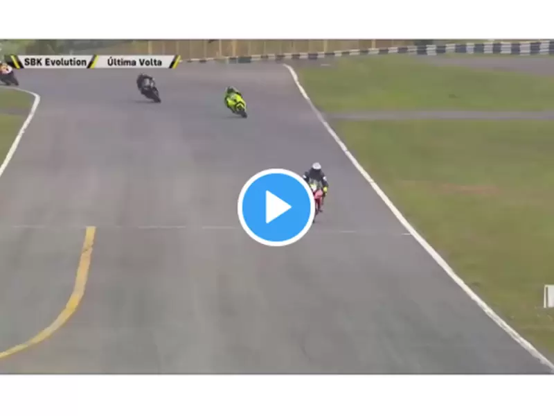 Blooper de motociclista
