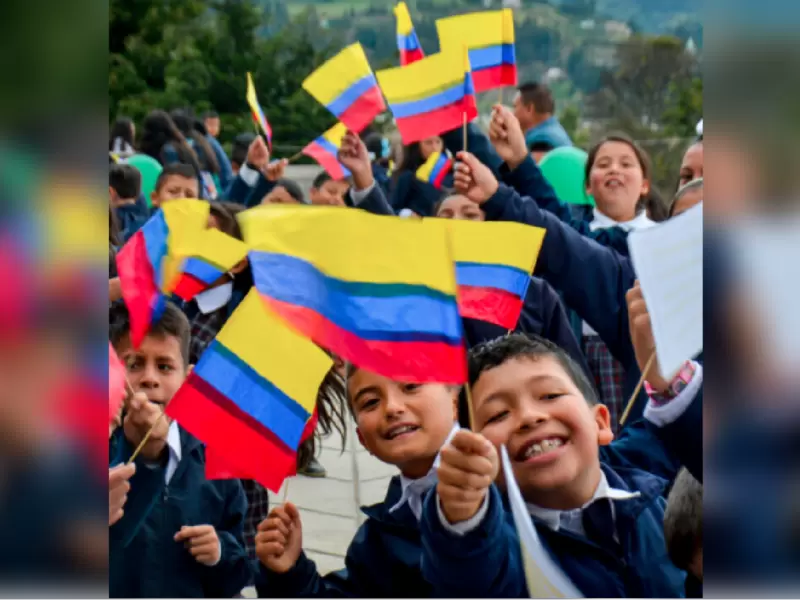 Imagen comercial Premio Construyendo Sueños Conozca quienes son los finalistas del Premio #ConstruyendoSueños