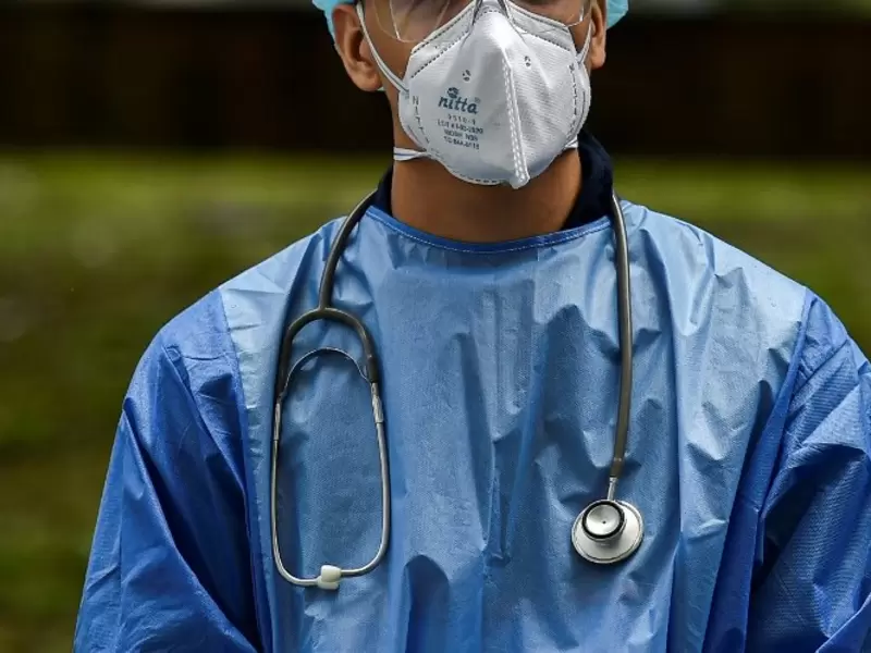 Referencial sobre personal médico que atienden la pandemia en Colombia.