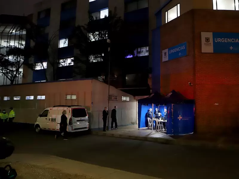 El menor de nueve años permanece con muerte cerebral en el Hospital de Kennedy.