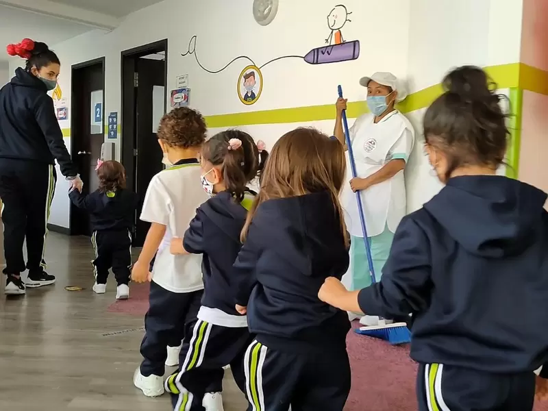 Jardín infantil Crayola y Lápiz