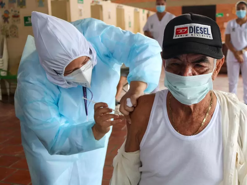 Primer vacunado contra covid-19 en El Zulia, Norte de Santander