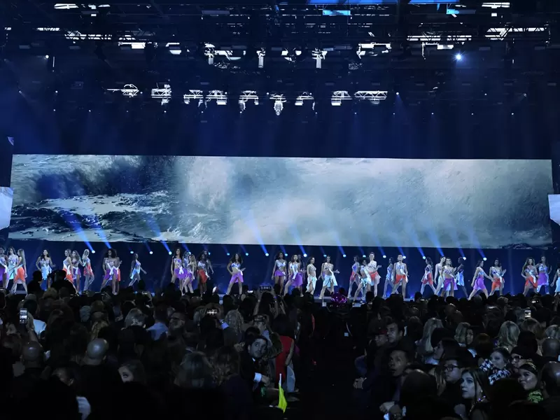 Desfile de reinas en Miss Universo 2019 Desfile de reinas en Miss Universo 2019