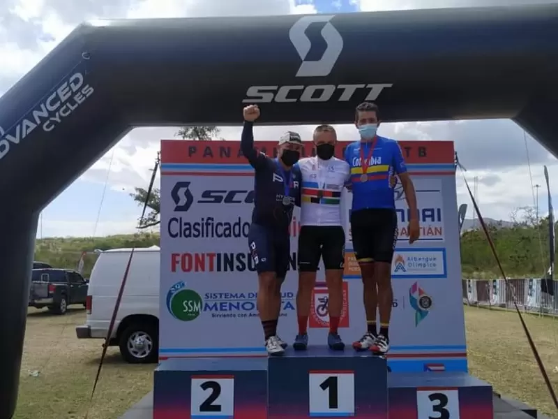 Ciclistas colombianos