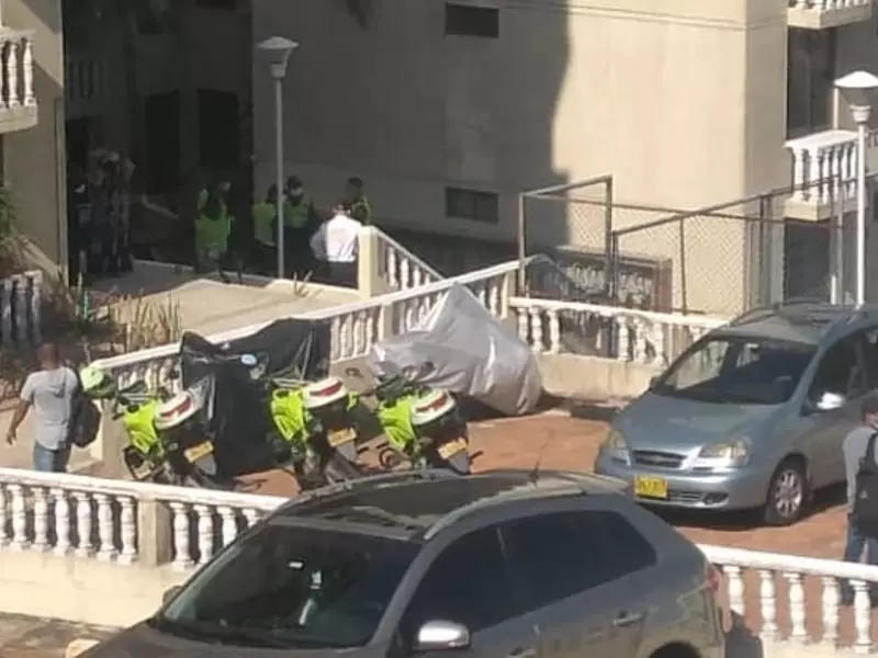 Muerte de hombre tras caer de un quinto piso en Barranquilla
