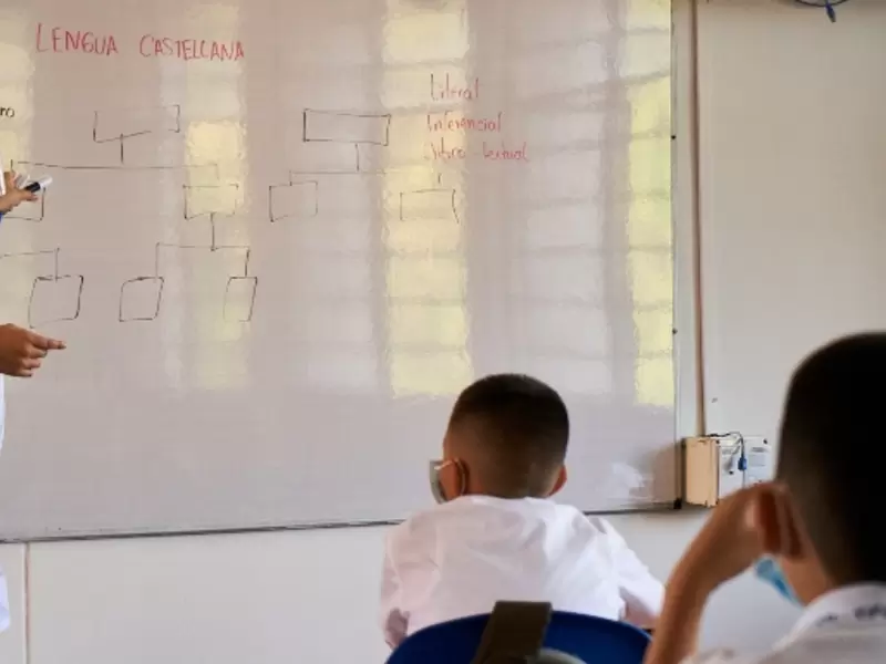 Solicitan priorizar a docentes en proceso de vacunación en Bucaramanga