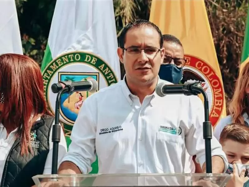 Alcalde de Girardota, Diego Agudelo.
