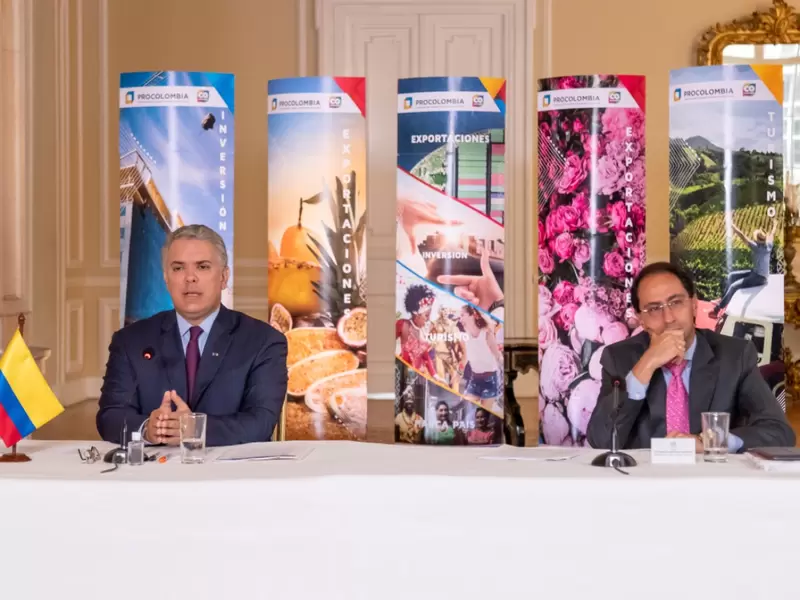 Presidente Iván Duque y el ministro de Comercio, José Manuel Restrepo