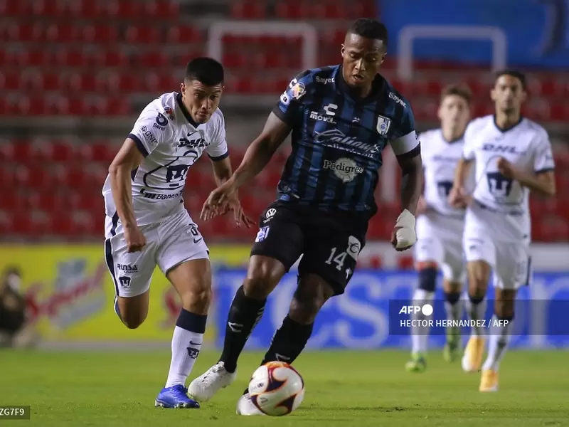 Antonio Valencia, Querétaro