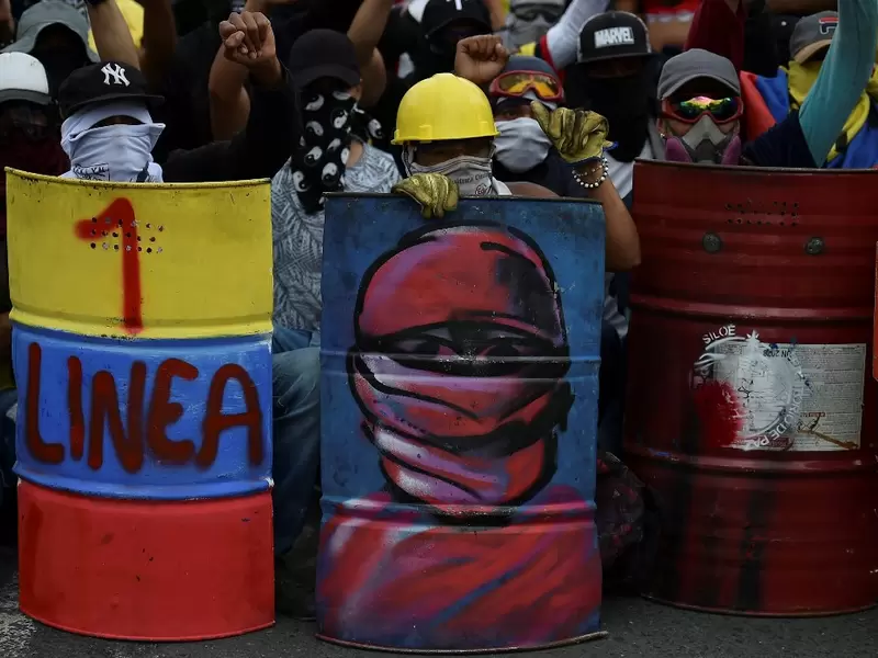 'Primera línea' durante las manifestaciones en Colombia