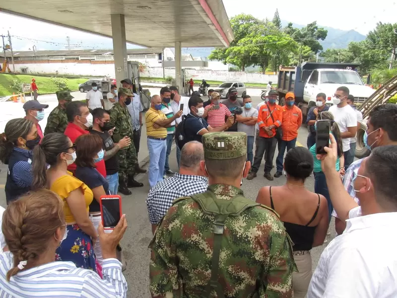 Acuerdo con manifestantes.