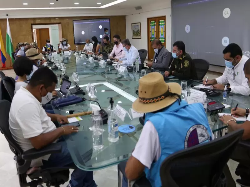 Reunión con la minga indígena de Antioquia.