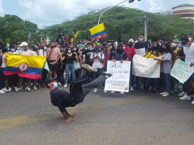 Jóvenes en Riohacha se tomaron las calles de la ciudad