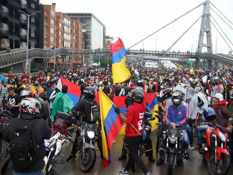 Paro nacional 5 de mayo: manifestantes marcharon por calles de Bogotá